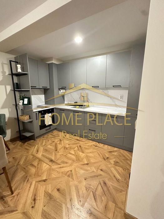 Дава се под наем Двустаен апартамент в Варна, Бриз - 68 кв.м за 648.21 € - Снимка #2