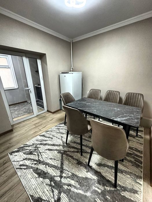 Сдается 3 ком Банковский дом Чиланзар Ц квартал