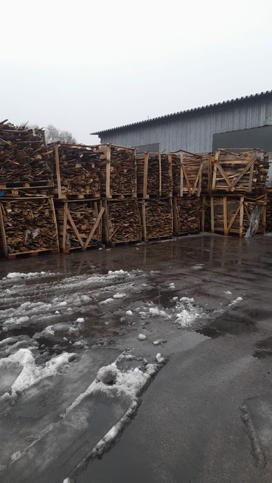 Срочно продам сломанные палеты,дрова б/у