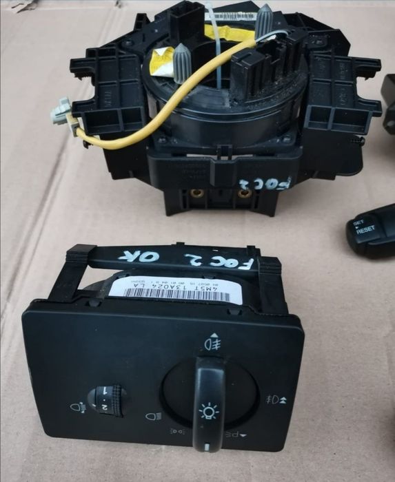 Bloc lumini ford focus 2 1.6i 100 cp hwda 4M5T13A024LA