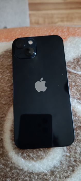 Продавам без забележки IPhone 13 128/4 !