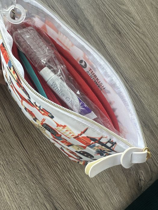 Garden - комплект от хайлайтър и парфюм