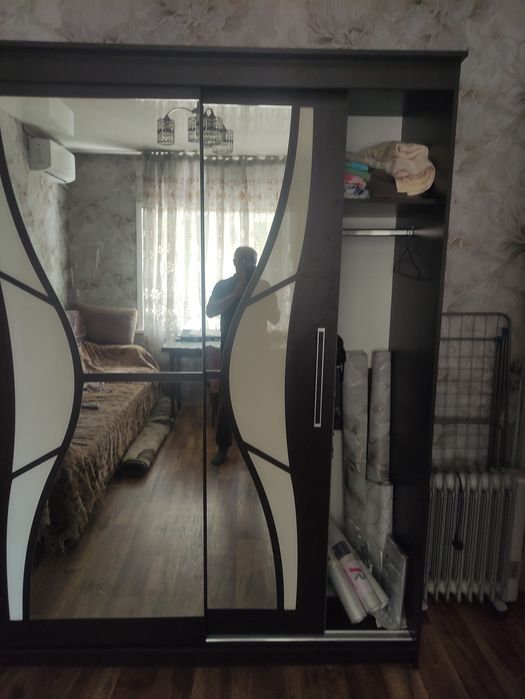 Продам шкаф купе