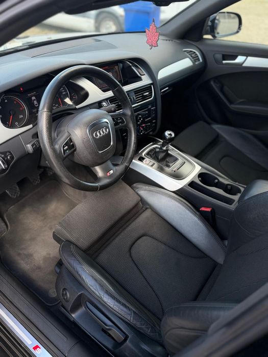Audi A4 B8 Sedan, S-line, 2.0 TDI, 143 cp, an 2010