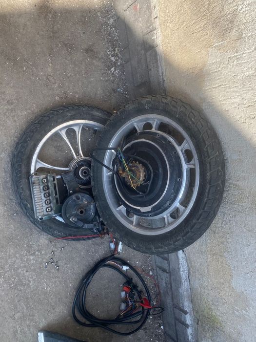 Запчасти для электромопед