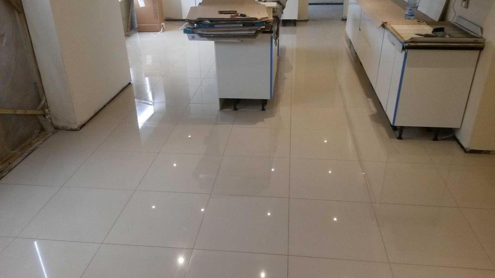 Вътрешни ремонти, Основен Ремонт  Баня,Лепене на плочки, фаянс,теракот