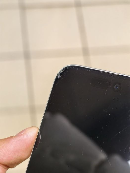 IPhone 16 128gb В хорошем состоянии