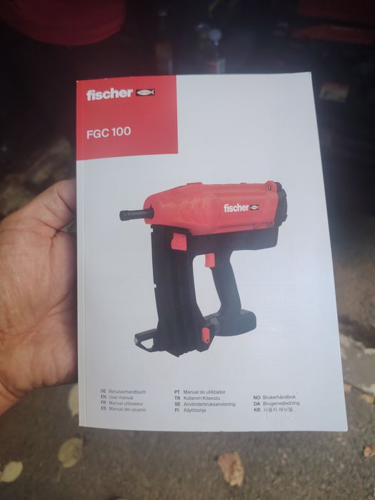Pistol de cuie Fischer