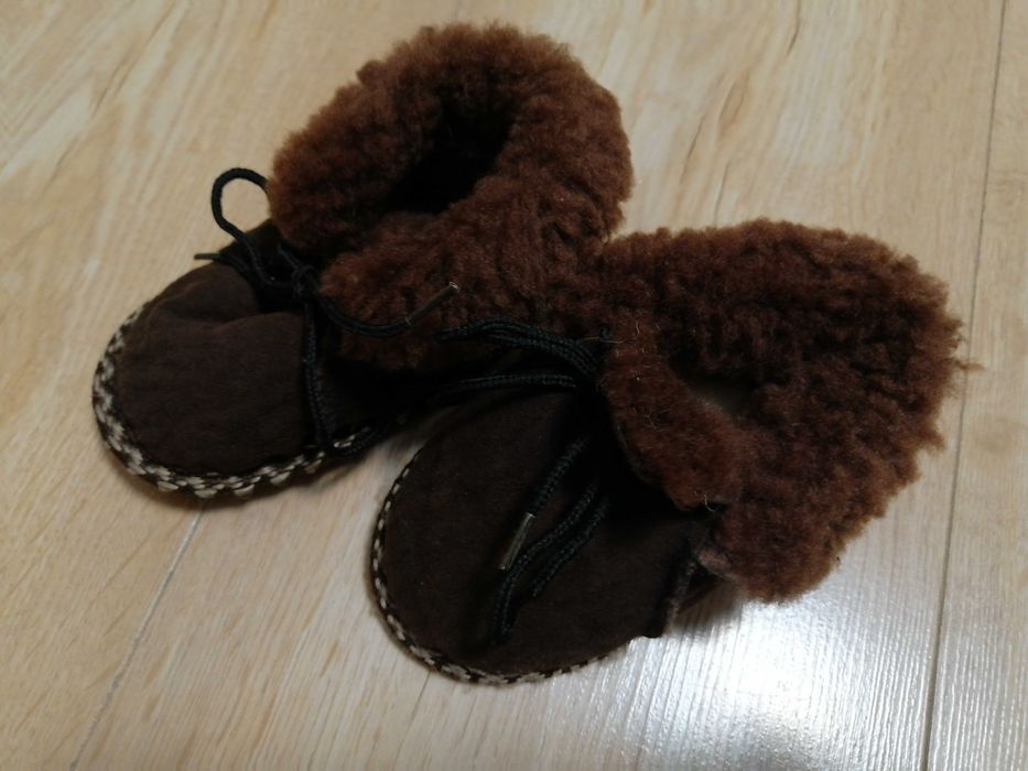 Боти за момче 18 номер