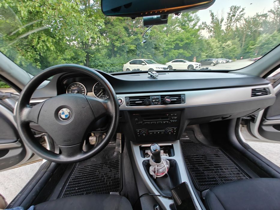 BMW Seria 3 E90, 2.0 benzina, an 2006