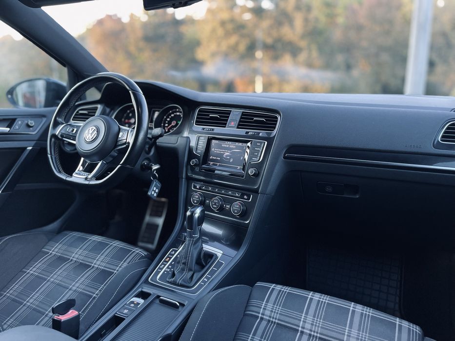 VOLKSWAGEN Golf 2014 — imagine 5
