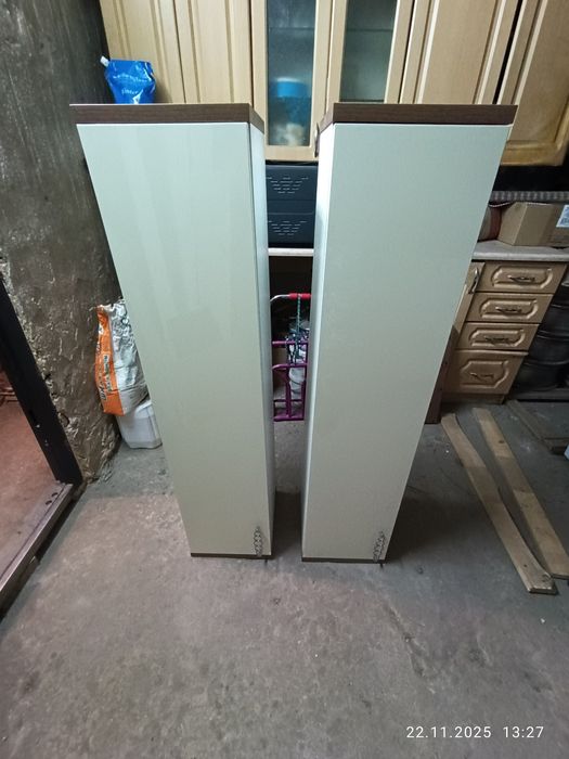 Продам ТВ тумбу ,стенку , шкафы