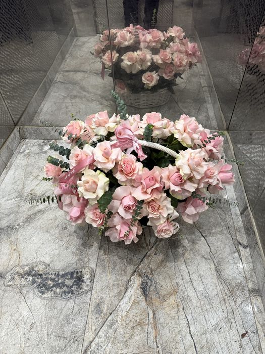 Корзина из французких роз