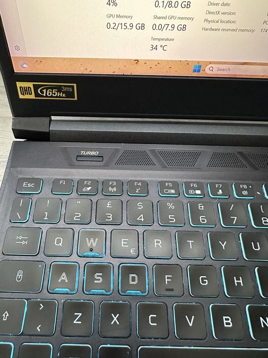 Laptop Gaming Acer Predator Helios 300 ( i7-11800H, RTX 3070, 16GB RAM, QHD 165Hz)