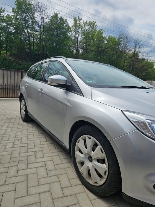 FORD Focus 2012 — imagine 4
