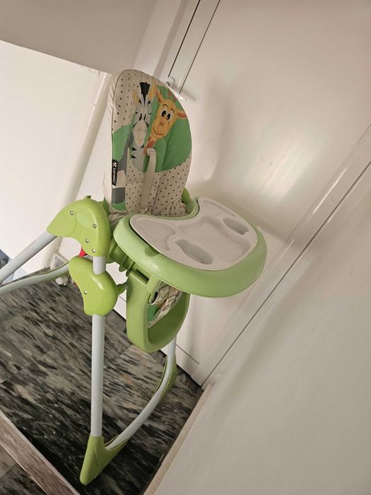 Бебешки уреди и стол за хранене