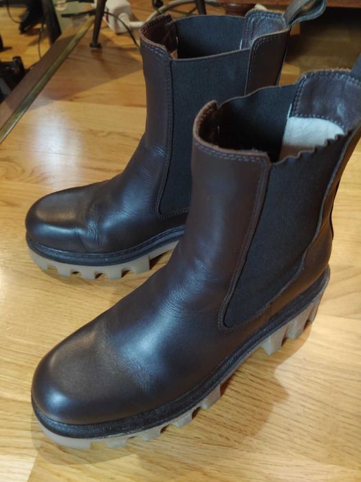 Кожени боти Tamaris