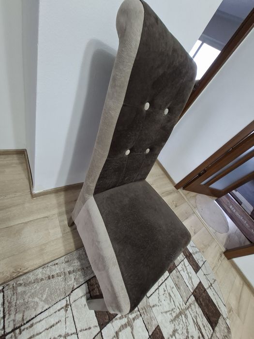 Scaune living-sufragerie