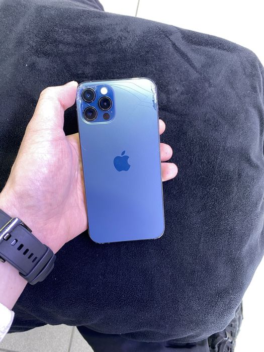Продам iPhone 12pro 128Gb