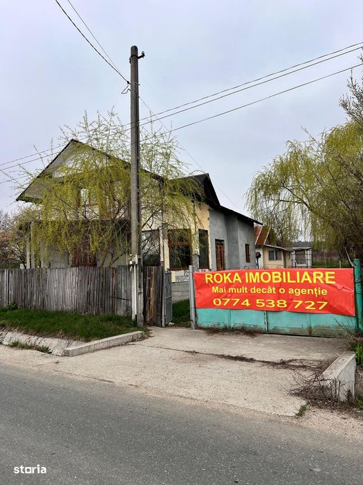 Casa in centrul com Maciuca, Oveselu, jud Valcea