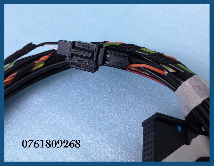 Kit cablaj si microfon modul bluetooth 9W2 / 9W7 pentru VW SKODA SEAT