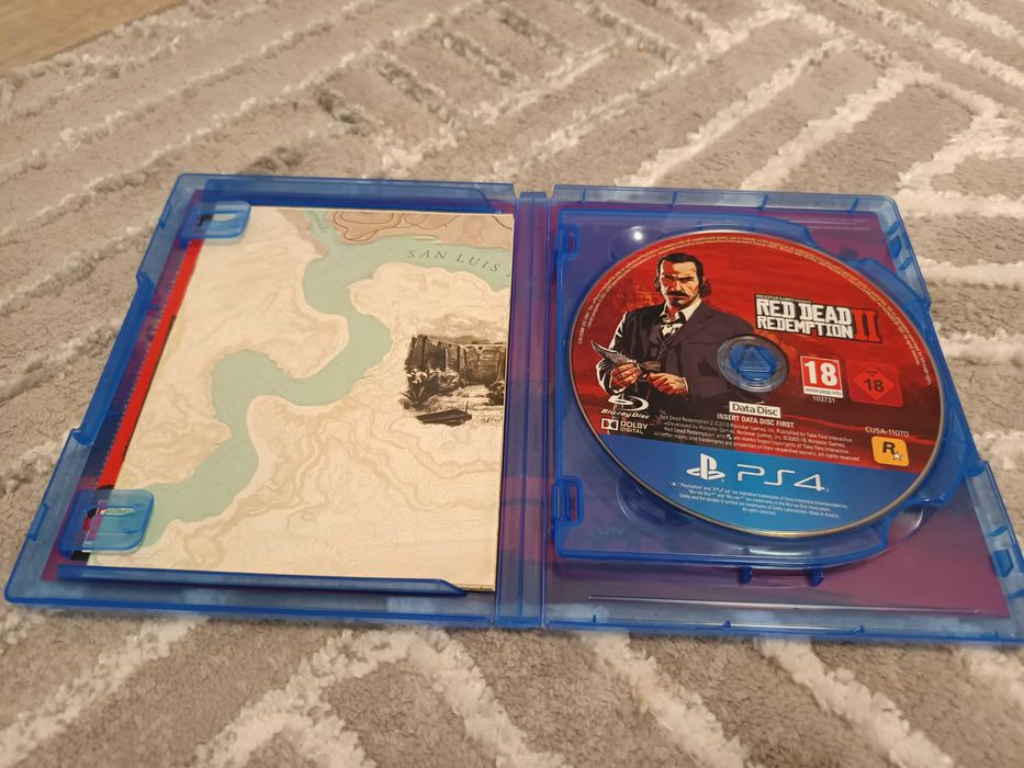 Продовам  игри за PlayStation 4 - 2 за 25 евро .