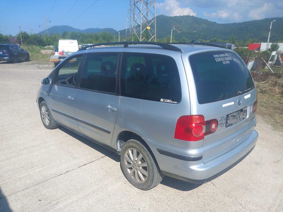 VANZARE IN RATE, AVANS 0. VW Sharan 1.9 TDI 4x4, 2010, clima