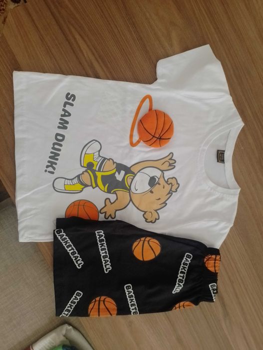 Нови дрехи за момче 4-5г.