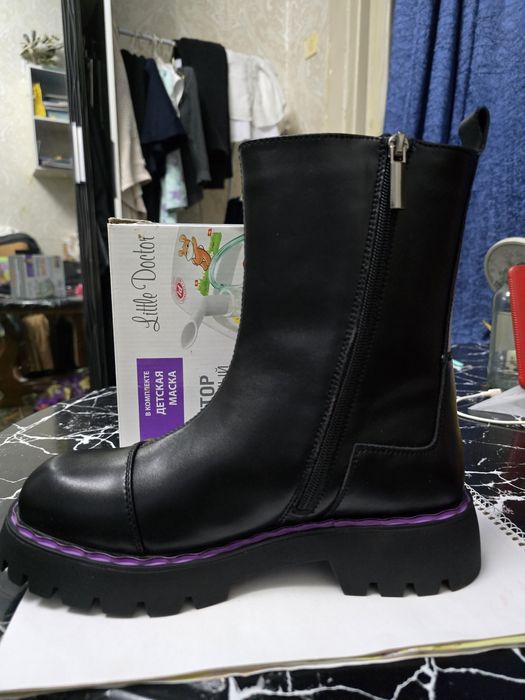 Сапоги кожаные новые.