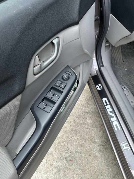 Honda civic sedan9