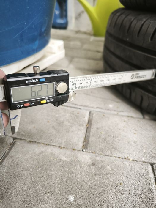Anvelope vara Continental 165/60 R15