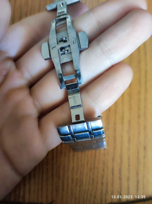 Престижные мужские часы Premier Date Calendar.