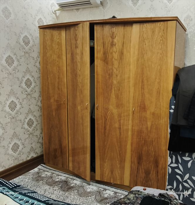 Shkaf divan tumbichka