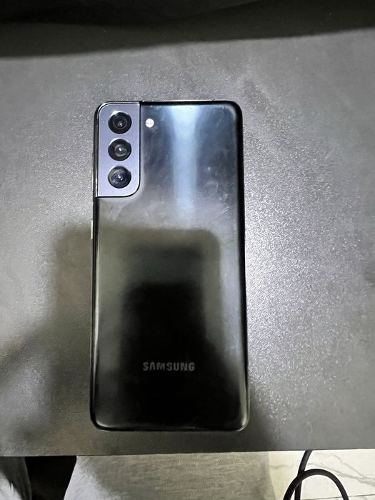 Samsung s21 5G.  Koreya