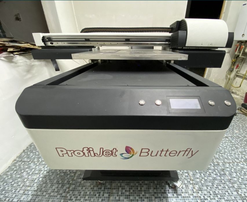 Планшетный ультрафиолетовый принтер