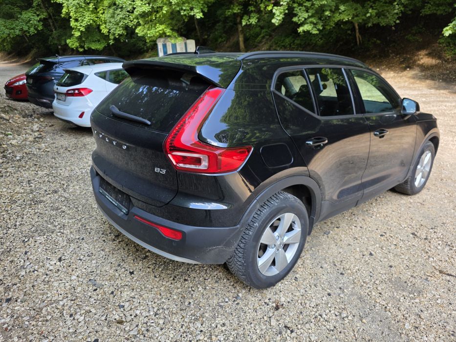 VOLVO XC40 2022 — imagine 4
