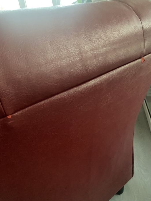 Кожен фотьойл бордо