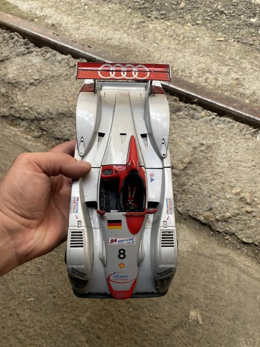 Masinute metal mari, 1:18, 1:24, Bburago, Lemans Hot wheels, Siku, etc