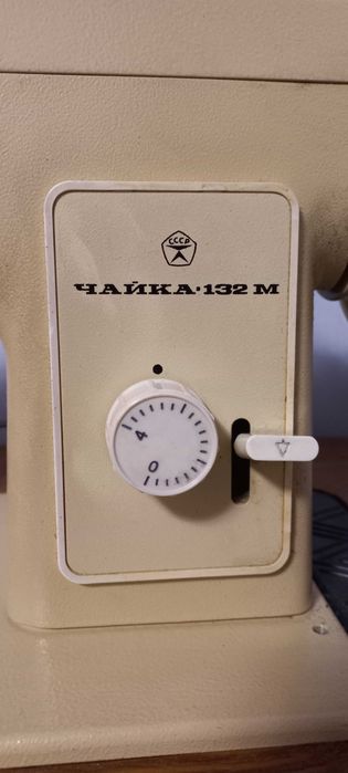 Швейная машинка "Чайка 132М"