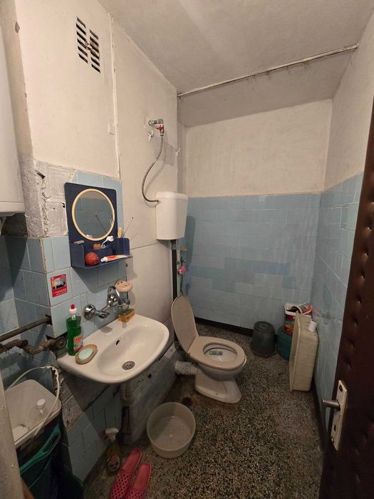 Продава се Тристаен апартамент в Казанлък - 63 кв.м за 842 €/кв.м - Снимка #4