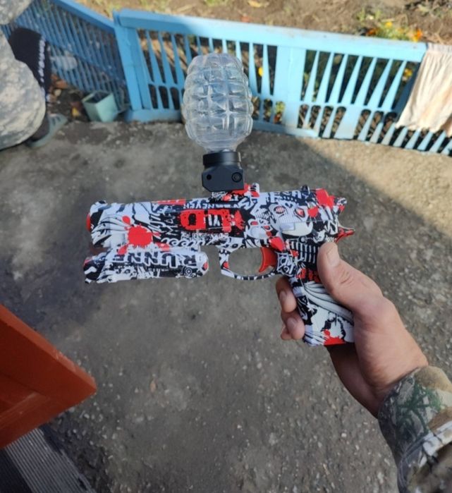 Игрушечный пистолет автомат орбизный