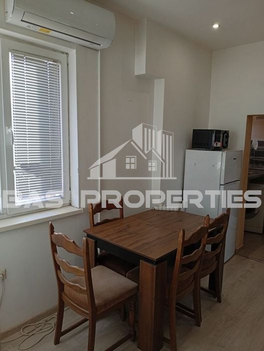 Продава се Тристаен апартамент в София, Център - 97 кв.м за 1646 €/кв.м - Снимка #4