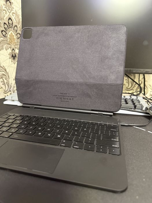 MagicKeyboard 12.9 uchun