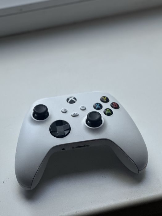 Оригинальный геймпад Xbox / Wireless Controller для Xbox Series X|S