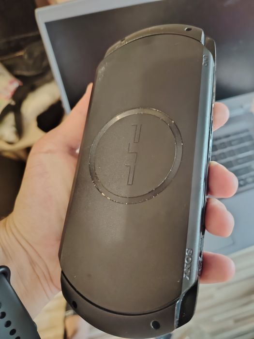 PSP Street e1004
