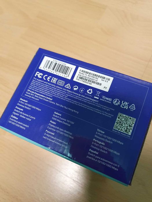 Switch Desktop Metal cu 5 Porturi 10/100/1000Mbps 1 GB