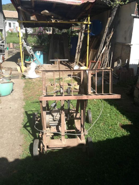 Циркуляр с люлка