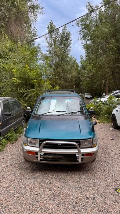 Срочно продам машину  Mitsubishi RVR
