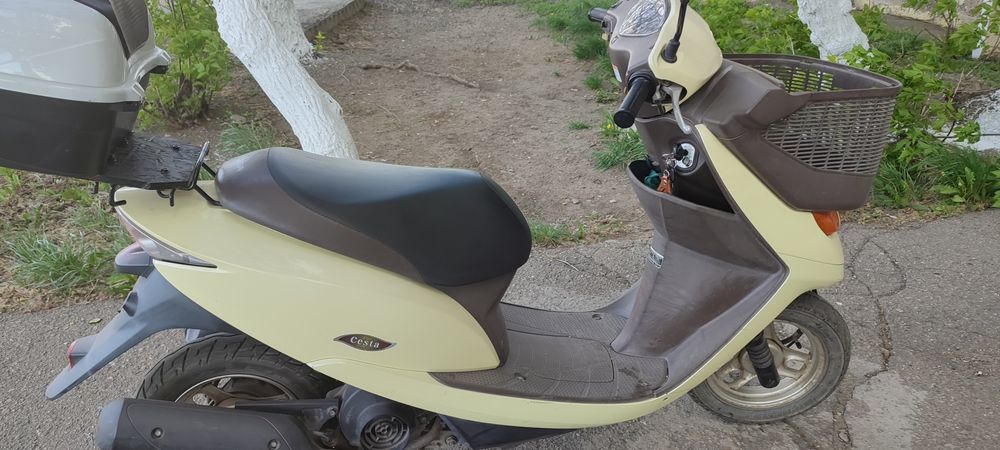 Продается скутер Honda