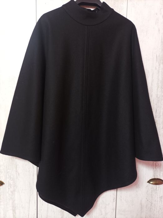 Зимно връхно пончо